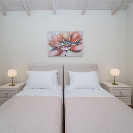 Vincenzo Suites Nydri  Exterior foto
