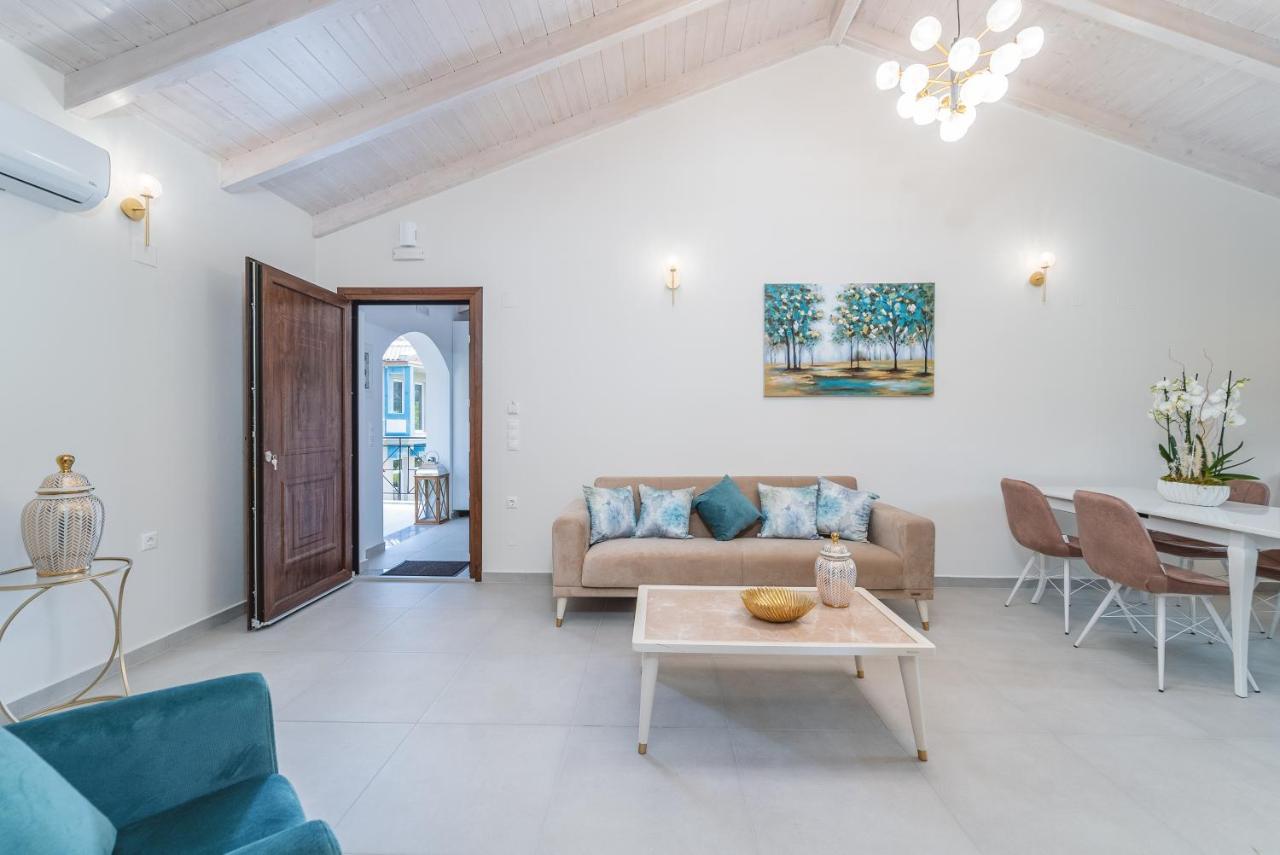 Vincenzo Suites Nydri  Exterior foto