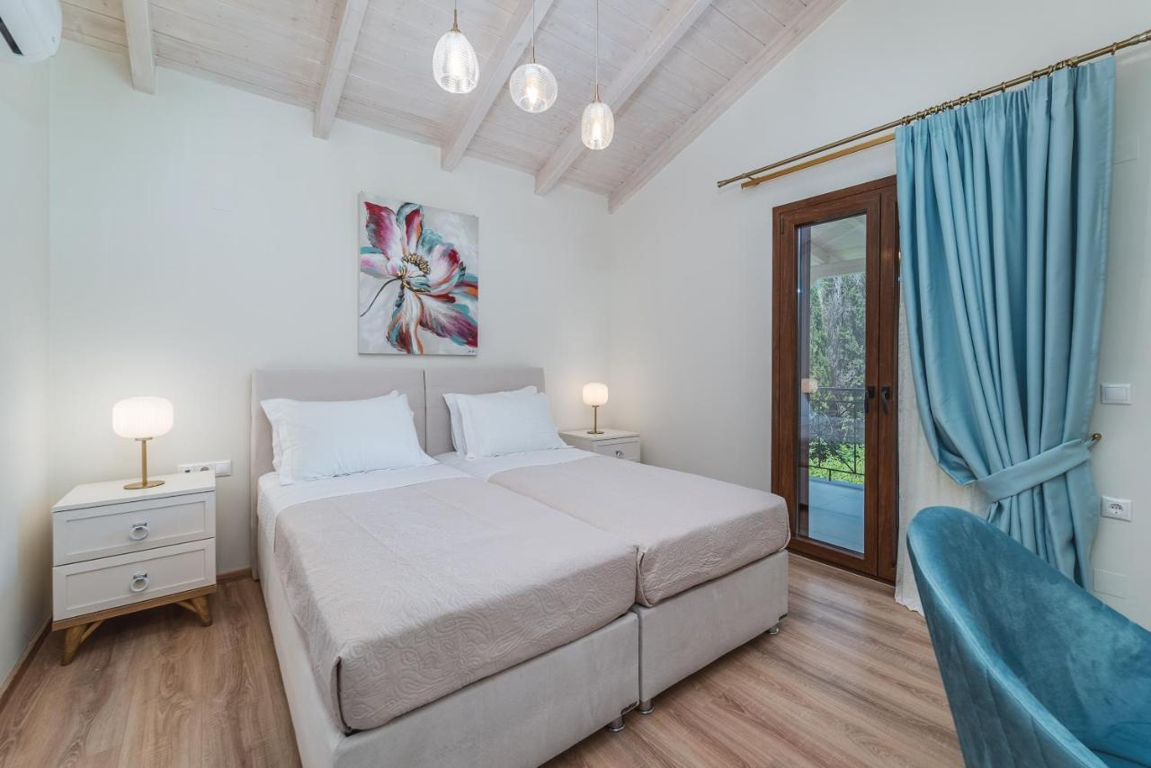 Vincenzo Suites Nydri  Exterior foto